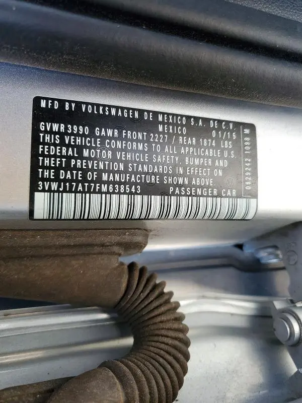 2015 VOLKSWAGEN BEETLE 1.8T  