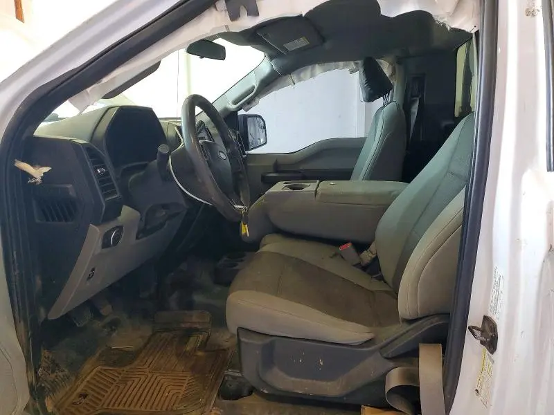2016 FORD F150   
