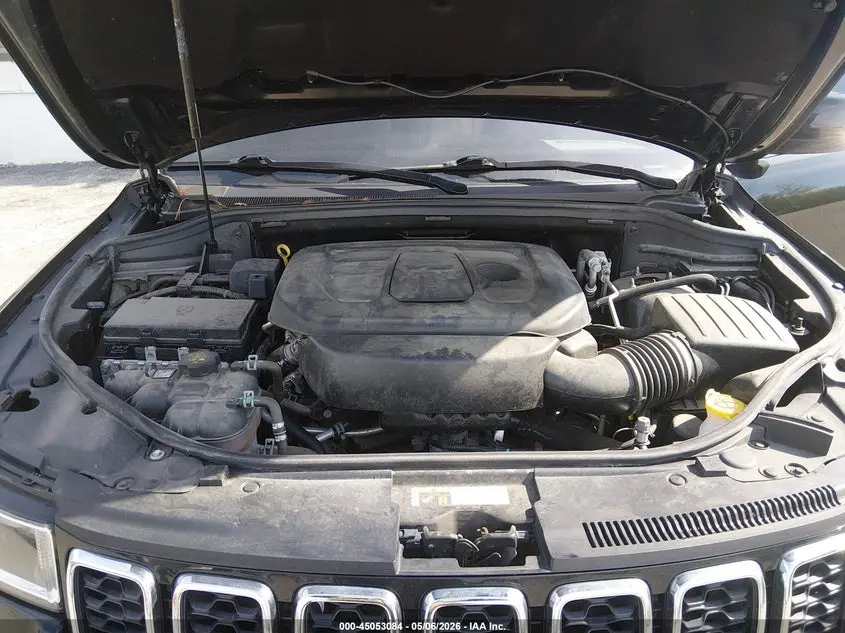 2020 JEEP GRAND CHEROKEE LAREDO E 4X4