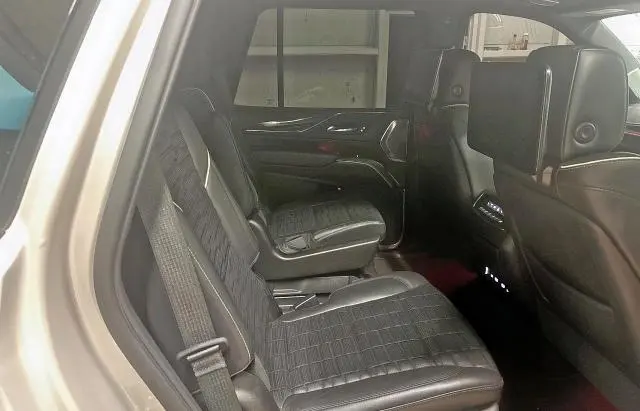 2021 CADILLAC ESCALADE PREMIUM LUXURY PLATINUM  