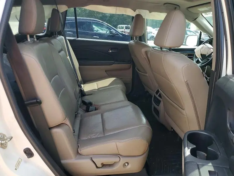 2016 HONDA PILOT   