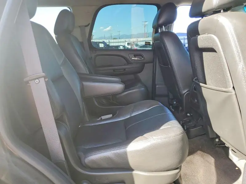 2011 CHEVROLET TAHOE C1500 LT  