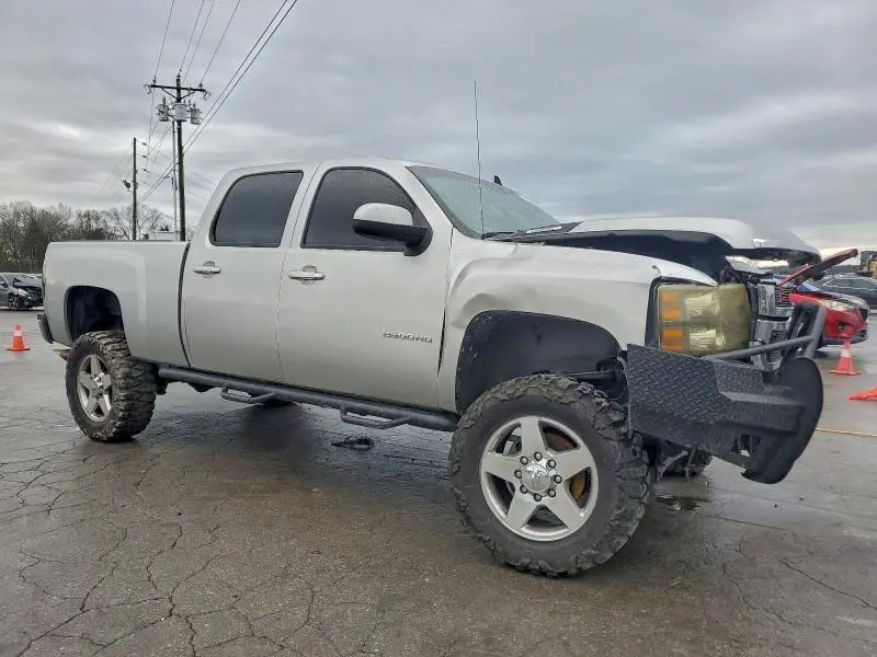 2011 CHEVROLET SILVERADO K2500 HEAVY DUTY LTZ  