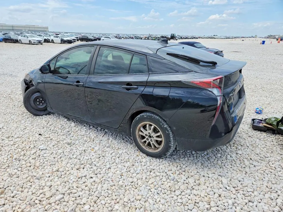 2017 TOYOTA PRIUS   