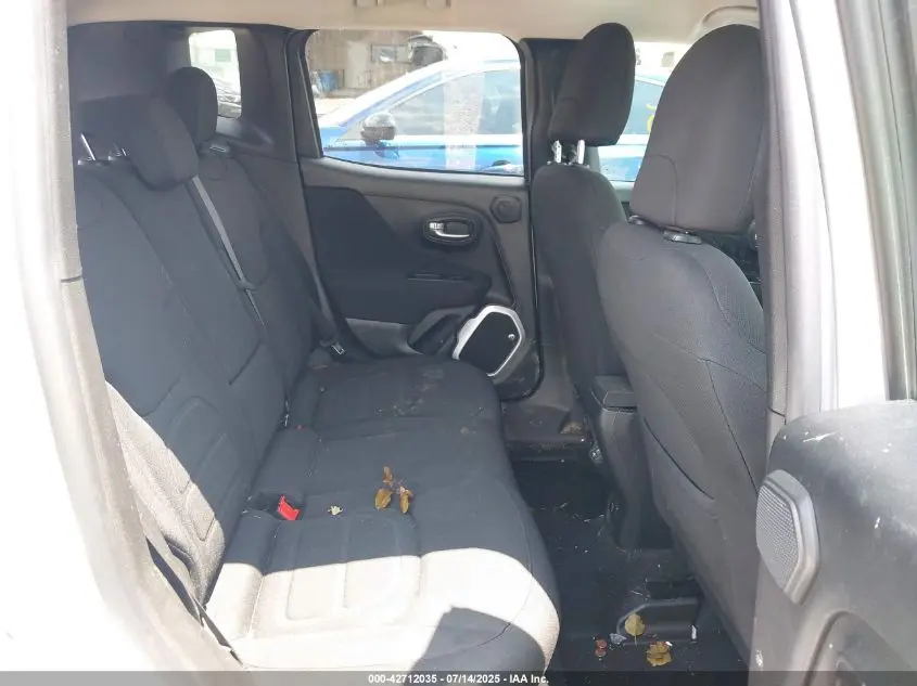 2018 JEEP RENEGADE LATITUDE FWD