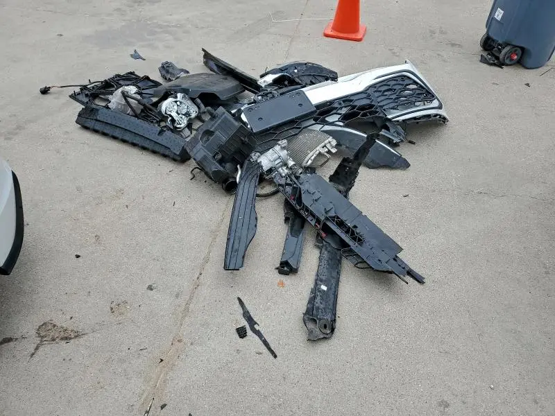 2024 VOLKSWAGEN GTI S  