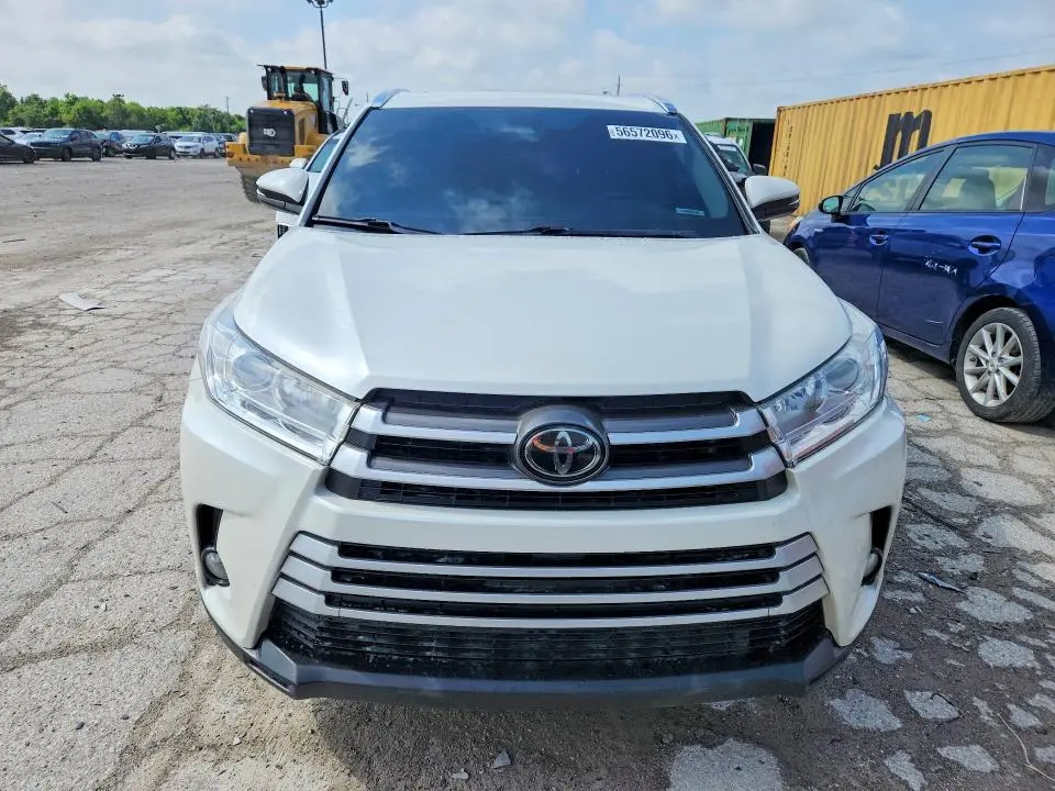 2018 TOYOTA HIGHLANDER XLE  