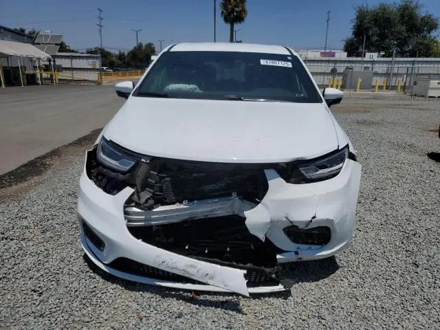 2023 CHRYSLER PACIFICA HYBRID TOURING L  