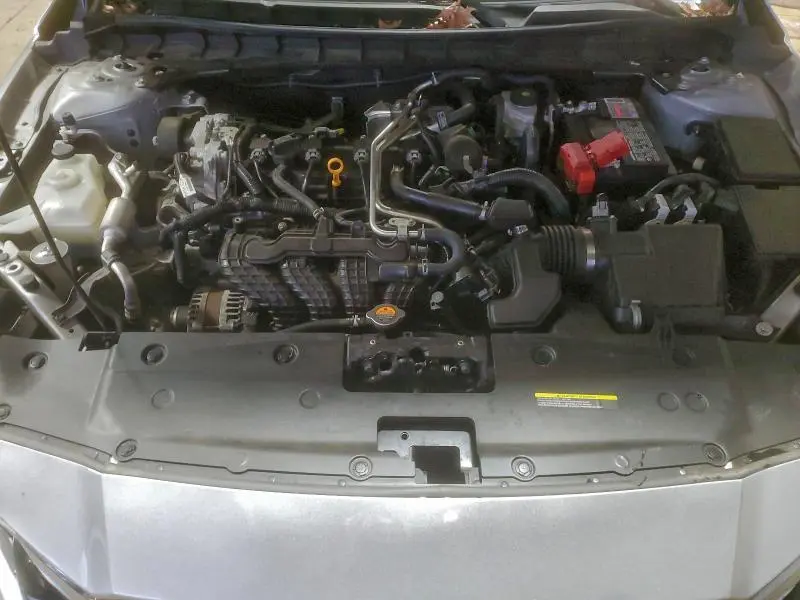 2022 NISSAN ALTIMA SV  