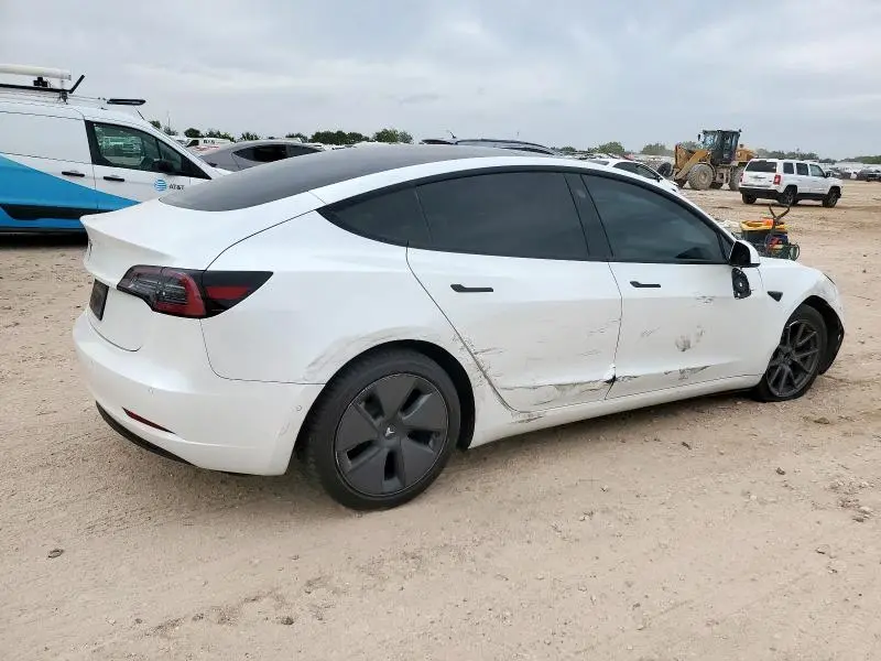 2021 TESLA MODEL 3   