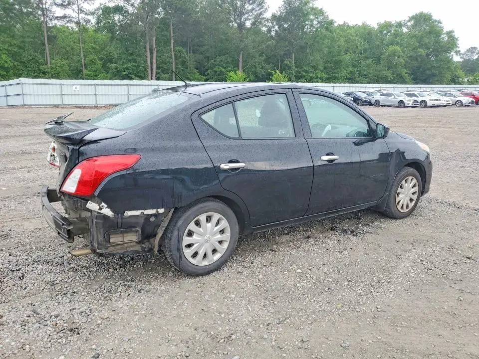 2016 NISSAN VERSA 1.6 SV  