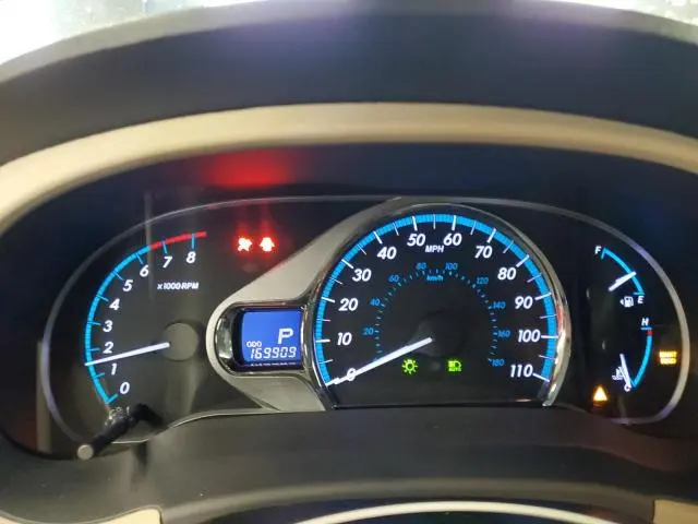 2012 TOYOTA SIENNA XLE  