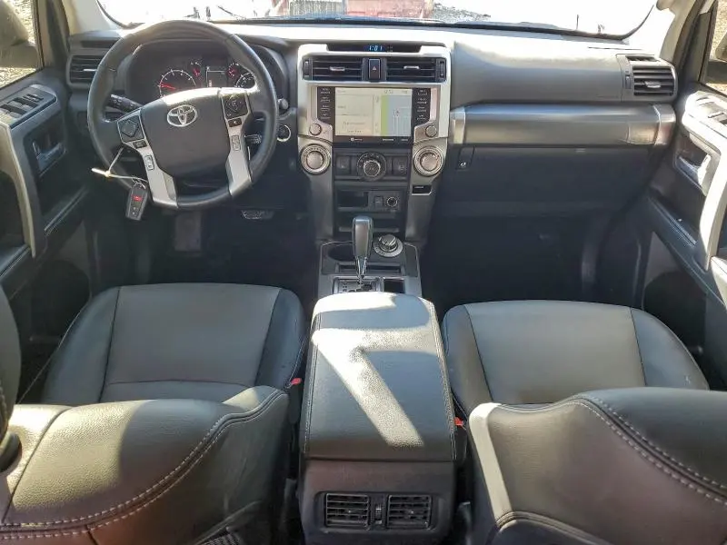 2024 TOYOTA 4RUNNER SR5/SR5 PREMIUM  