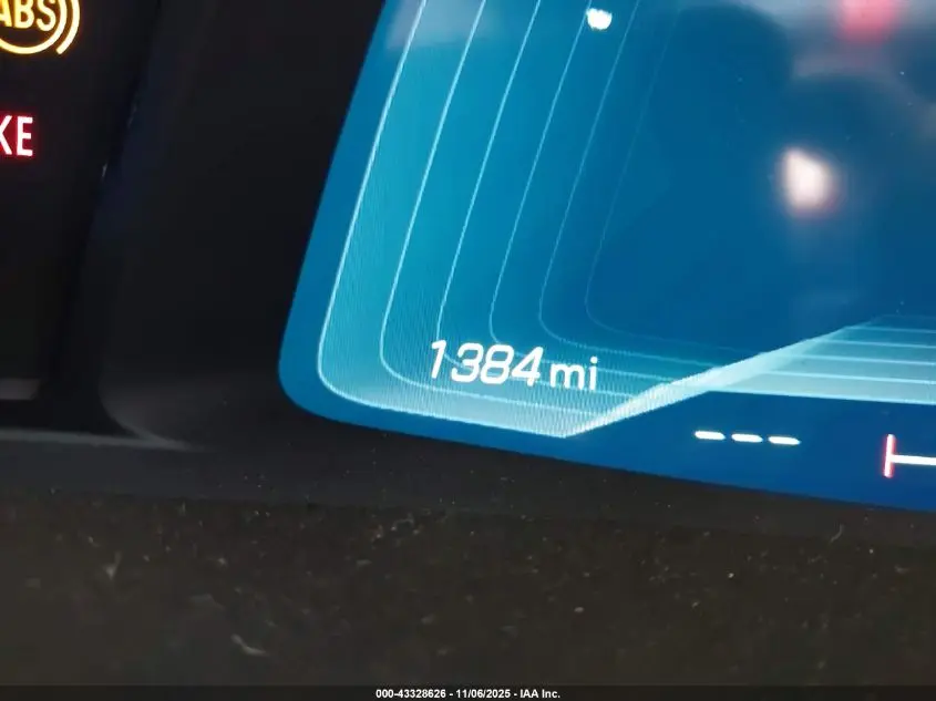 2023 CHEVROLET CORVETTE STINGRAY RWD  1LT