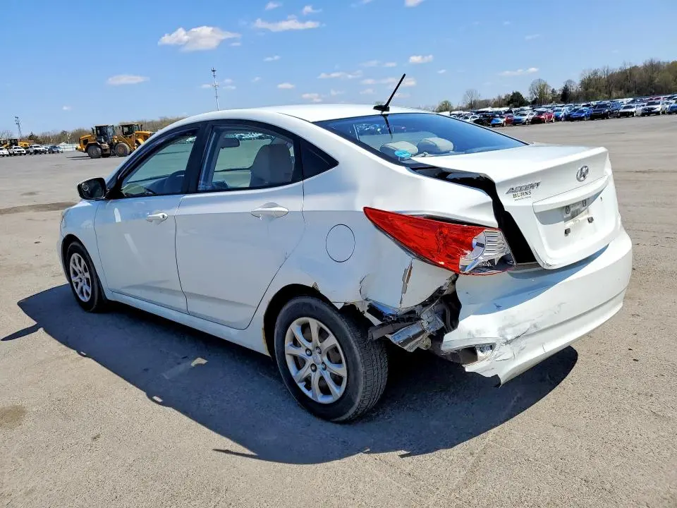 2013 HYUNDAI ACCENT GLS  