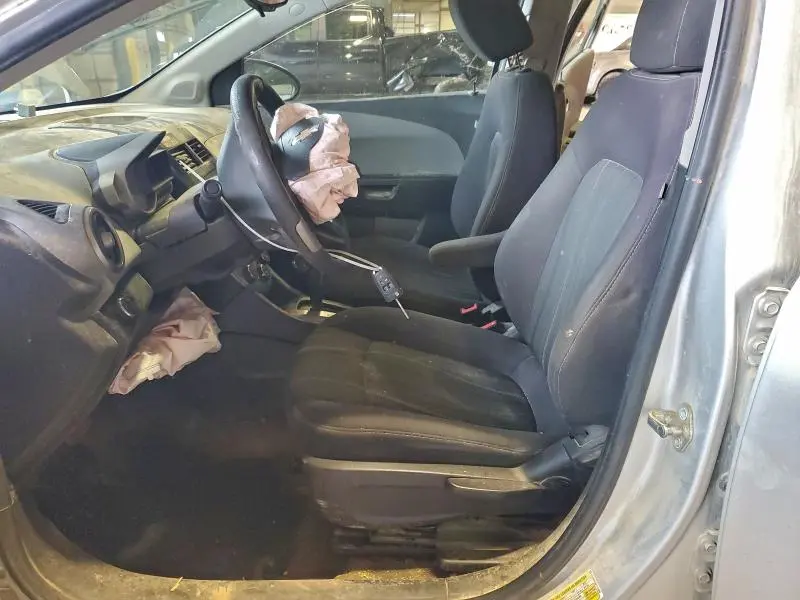 2015 CHEVROLET SONIC LT  