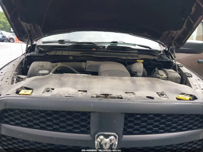 2019 RAM 1500 CLASSIC TRADESMAN  4X2 5'7 BOX