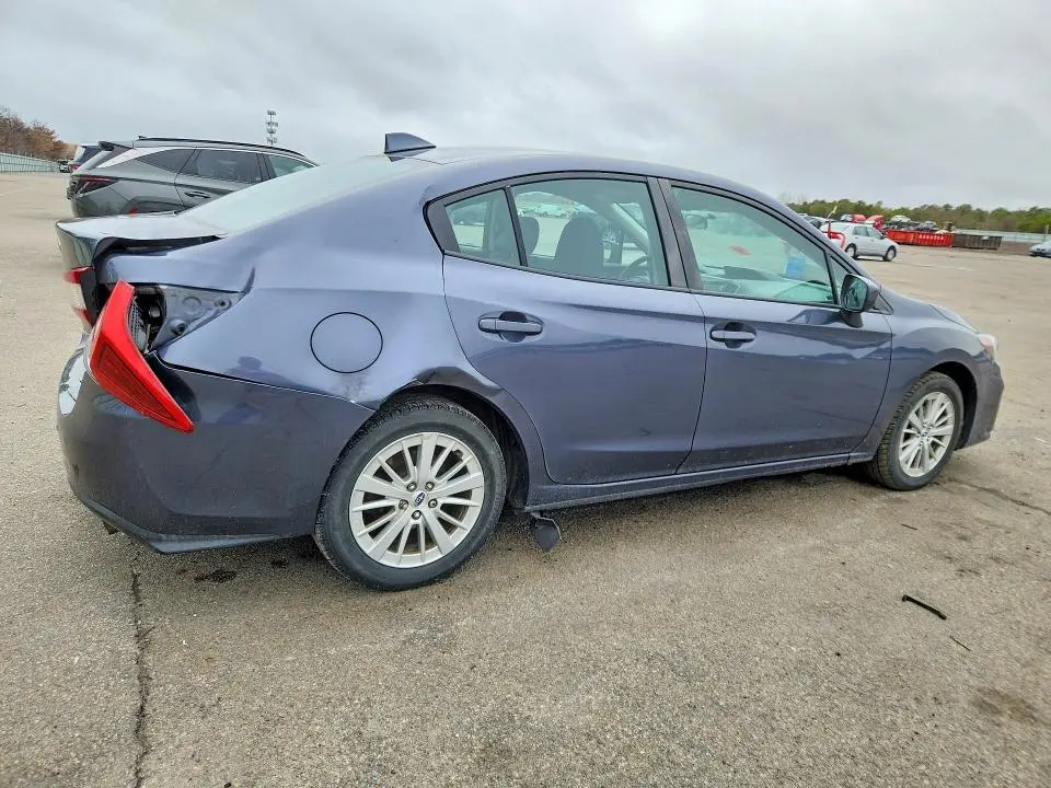 2017 SUBARU IMPREZA PREMIUM  