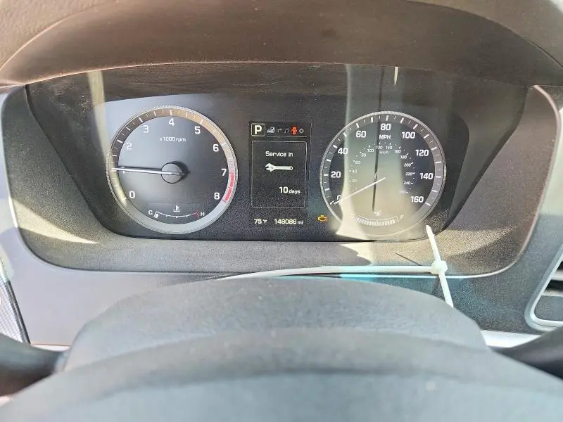 2015 HYUNDAI SONATA SPORT  