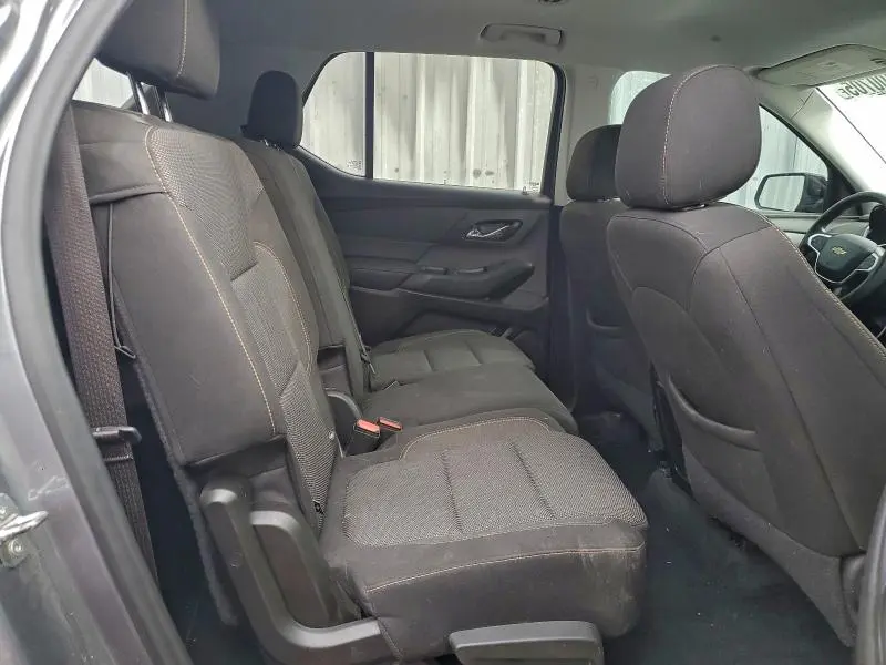 2021 CHEVROLET TRAVERSE LS  