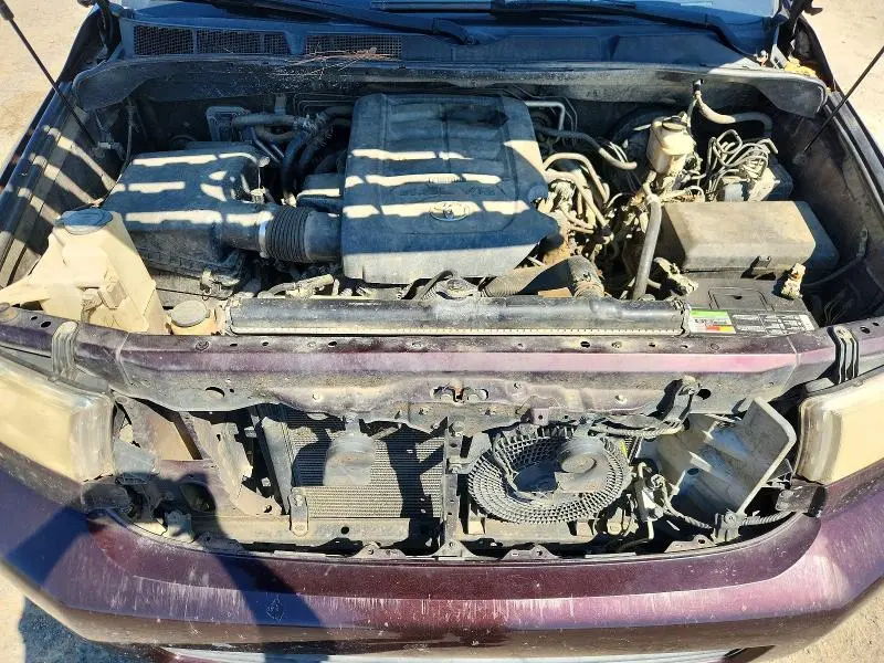 2012 TOYOTA SEQUOIA SR5  