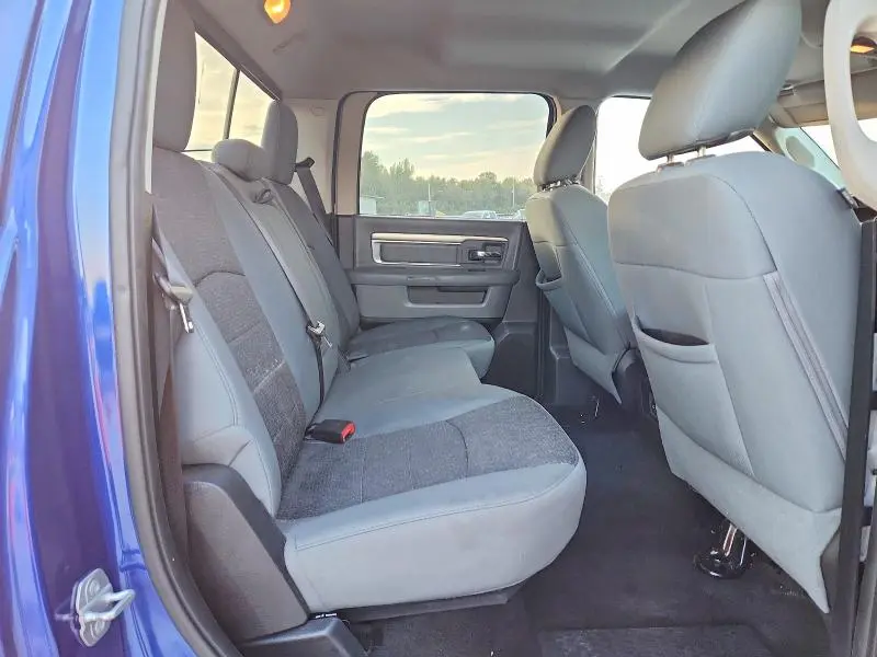 2014 RAM 1500 SLT  