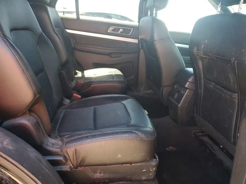 2017 FORD EXPLORER XLT  