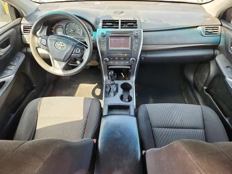 2015 TOYOTA CAMRY LE  