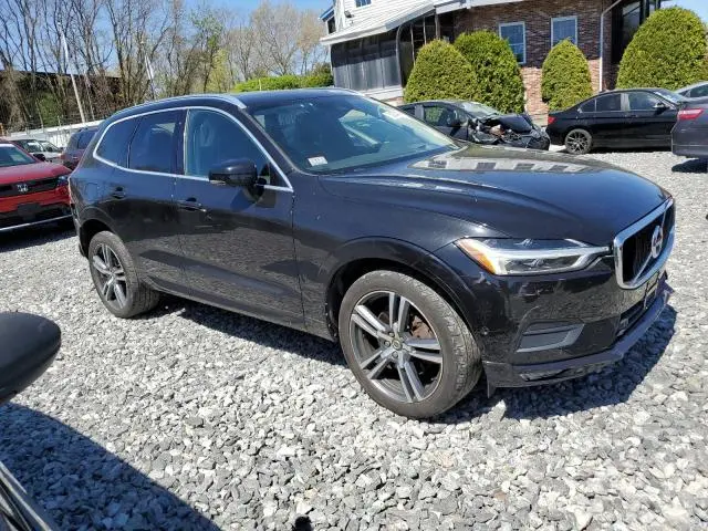 2018 VOLVO XC60 T6 MOMENTUM  