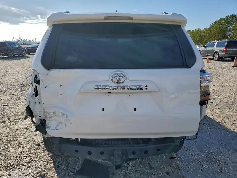 2024 TOYOTA 4RUNNER SR5/SR5 PREMIUM  