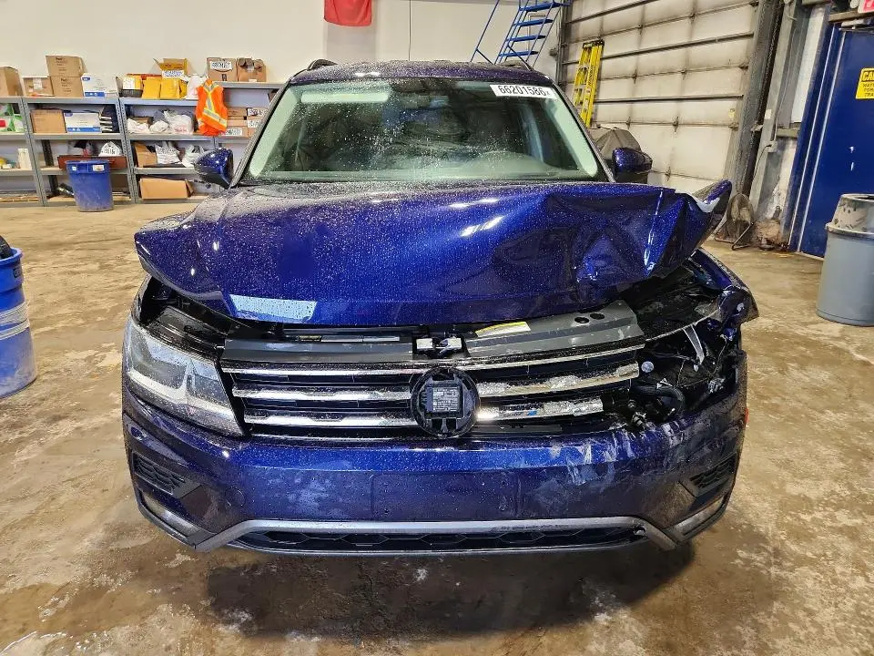2021 VOLKSWAGEN TIGUAN SE  