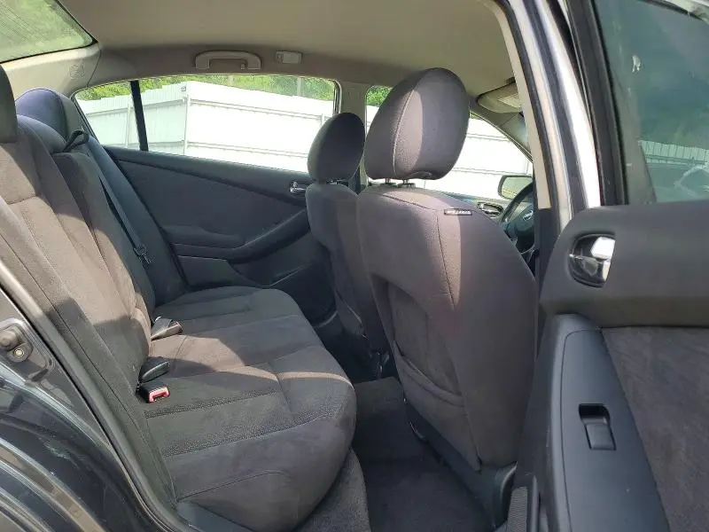 2010 NISSAN ALTIMA   