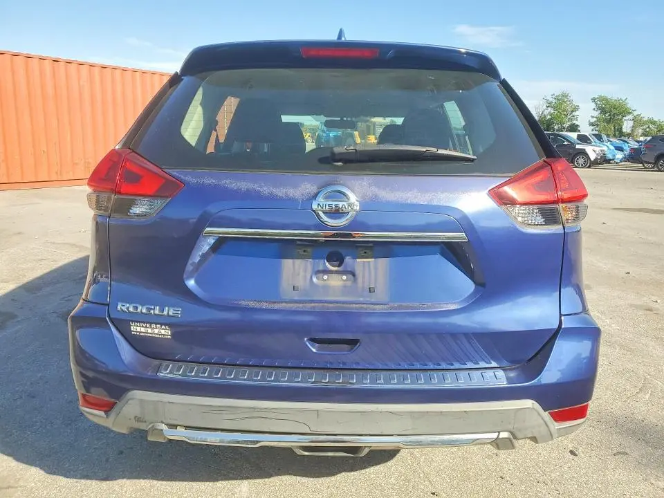 2018 NISSAN ROGUE S  