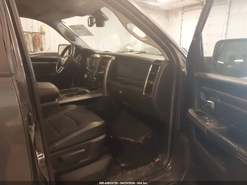 2017 RAM 1500 SPORT