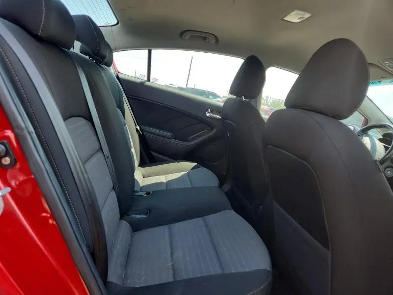 2017 KIA FORTE S  