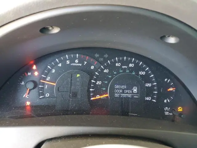 2010 TOYOTA CAMRY BASE  