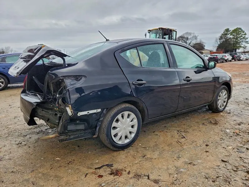 2017 NISSAN VERSA S  
