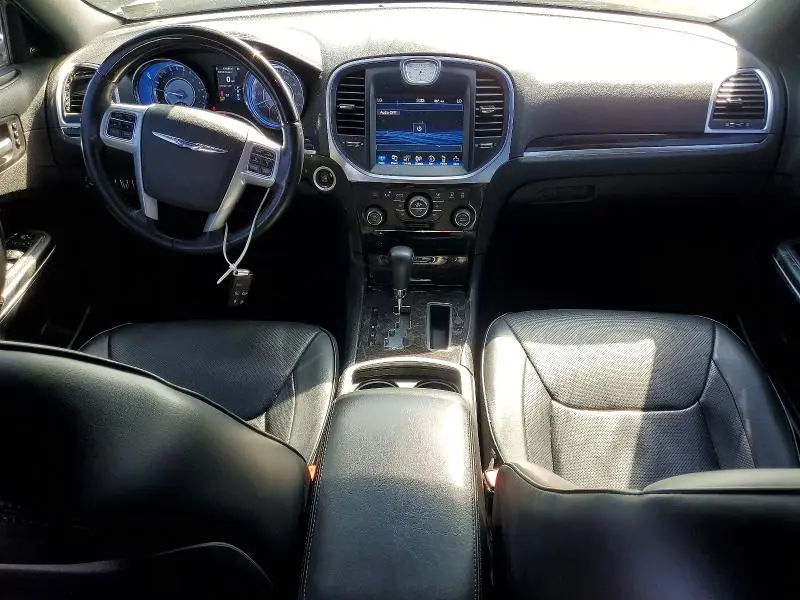 2014 CHRYSLER 300C   