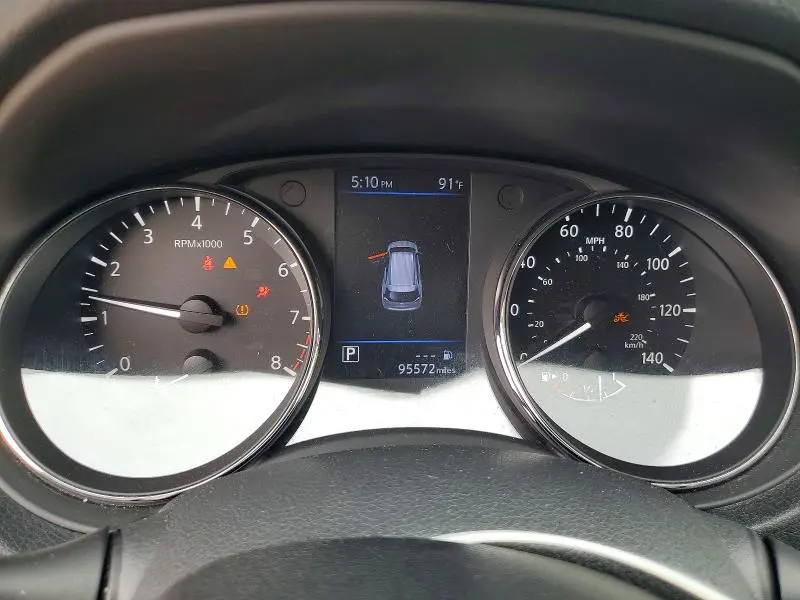 2018 NISSAN ROGUE SV  