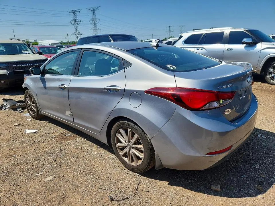 2015 HYUNDAI ELANTRA SE  