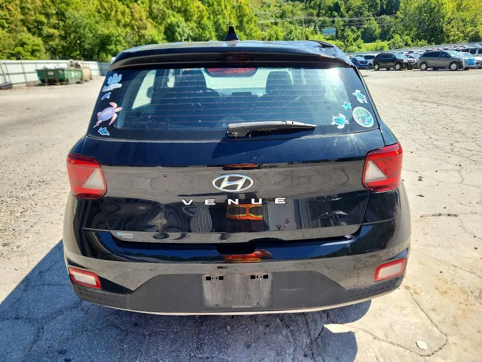 2021 HYUNDAI VENUE SE  