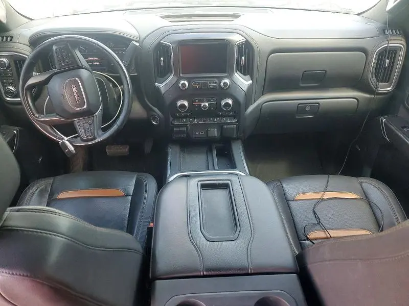 2022 GMC SIERRA K2500 AT4  