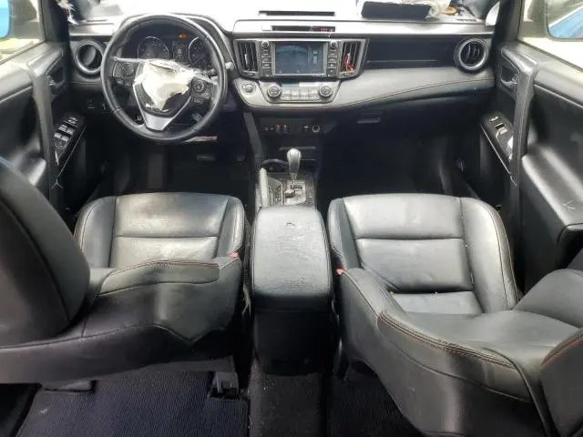 2017 TOYOTA RAV4 SE