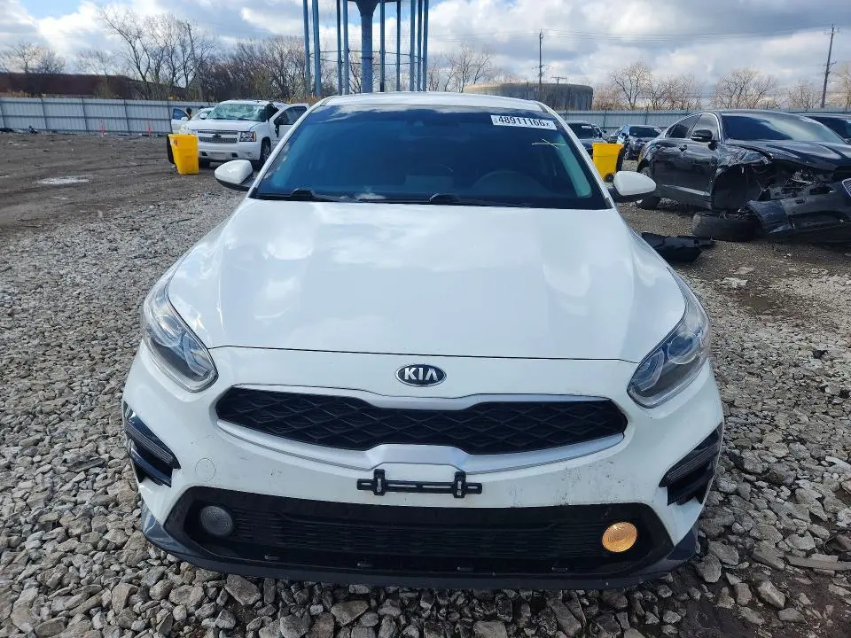 2021 KIA FORTE LXS  