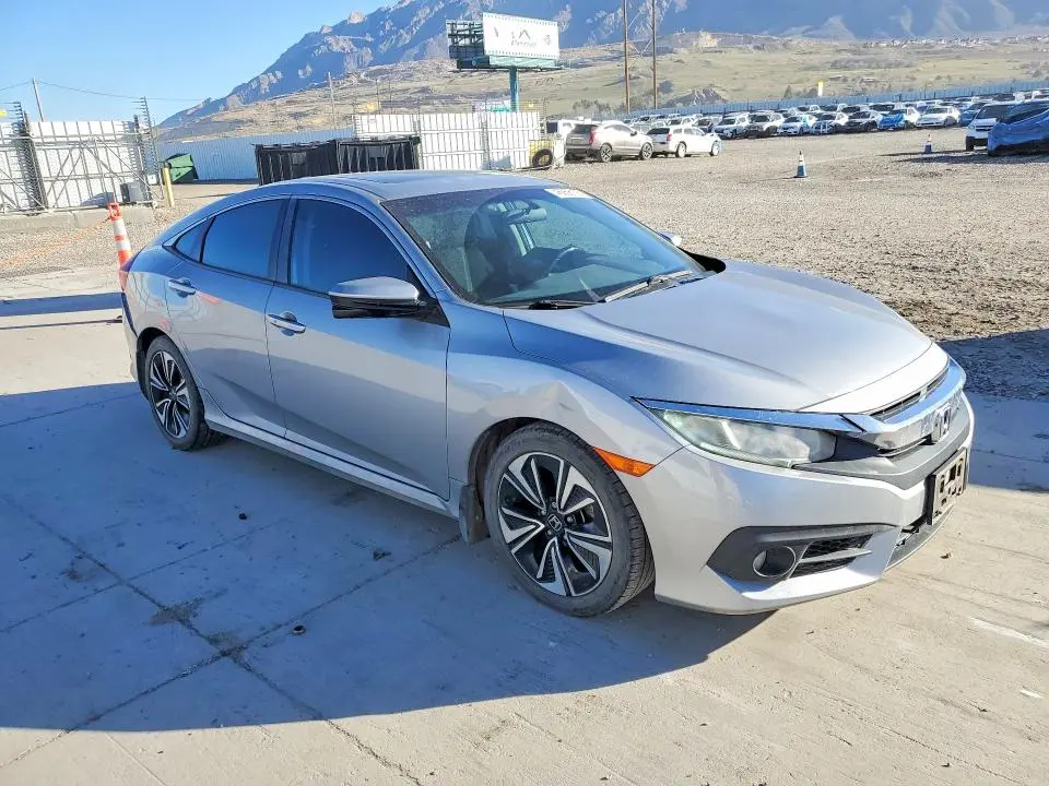 2018 HONDA CIVIC EX  