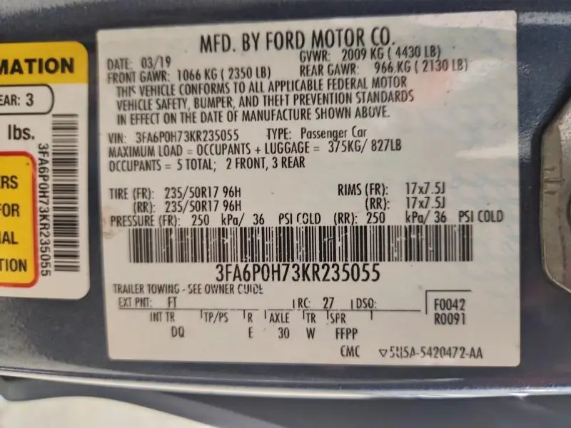 2019 FORD FUSION SE  
