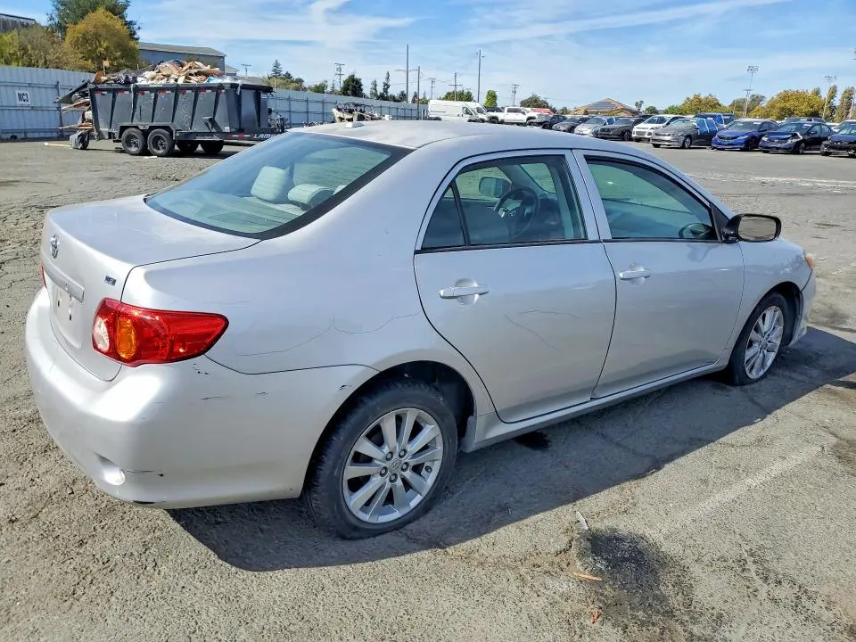 2010 TOYOTA COROLLA LE  