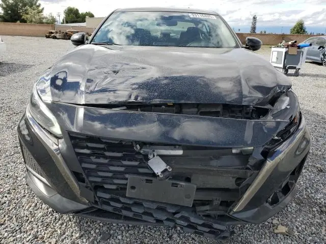 2024 NISSAN ALTIMA SR  