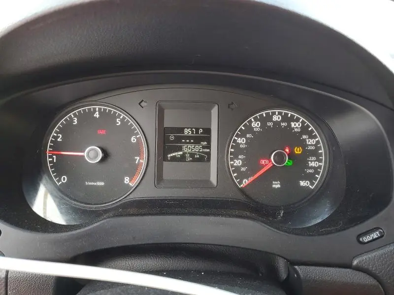 2013 VOLKSWAGEN JETTA BASE  