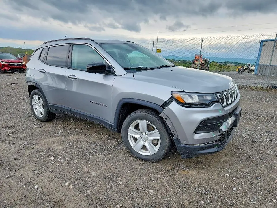 2022 JEEP COMPASS   
